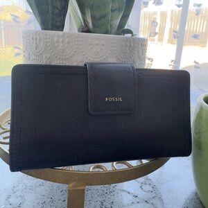 Fossil Black Leather Women's Wallet black